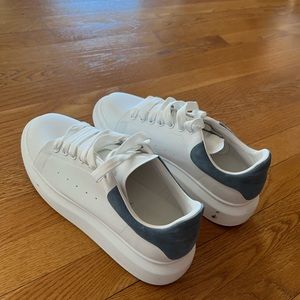 BRAND NEW ALEXANDER MCQUEENS